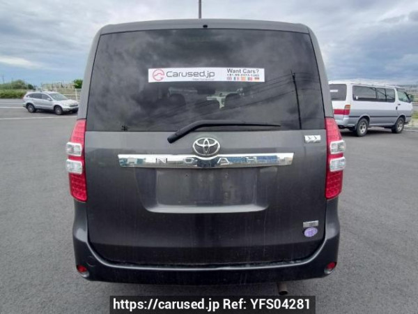 Used 2010 AT toyota noah ZRR75G Image[5]