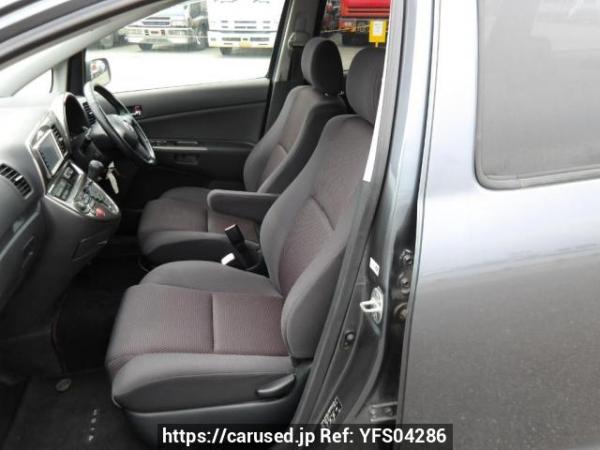 Used 2004 AT toyota wish ZNE10G Image[14]