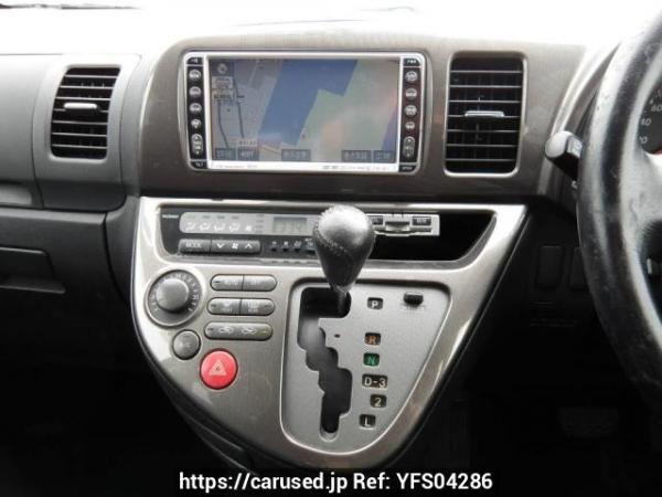 Used 2004 AT toyota wish ZNE10G Image[20]