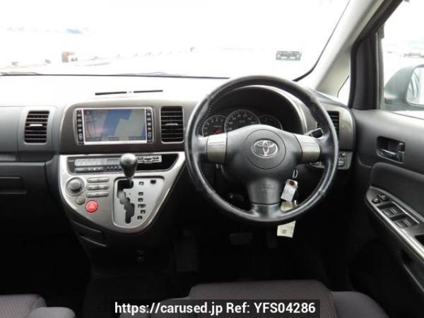 Used 2004 AT toyota wish ZNE10G Image[21]