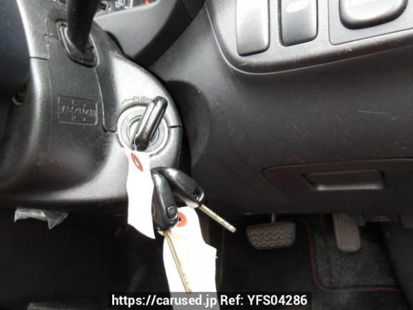 Used 2004 AT toyota wish ZNE10G Image[26]