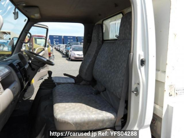 Used 2007 MT toyota dyna-truck XZU554D Image[35]