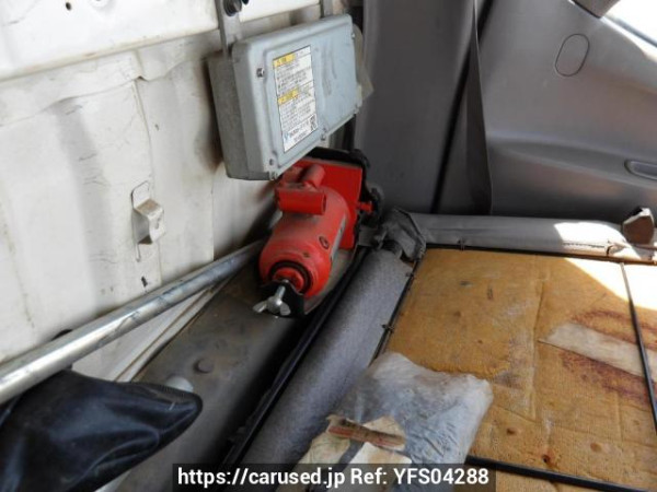 Used 2007 MT toyota dyna-truck XZU554D Image[67]