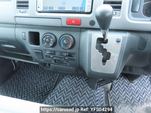 Used 2007 AT toyota hiace-van KDH200V Image[26]