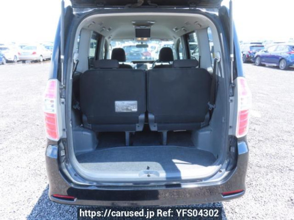 Used 2009 AT toyota noah ZRR70W Image[8]