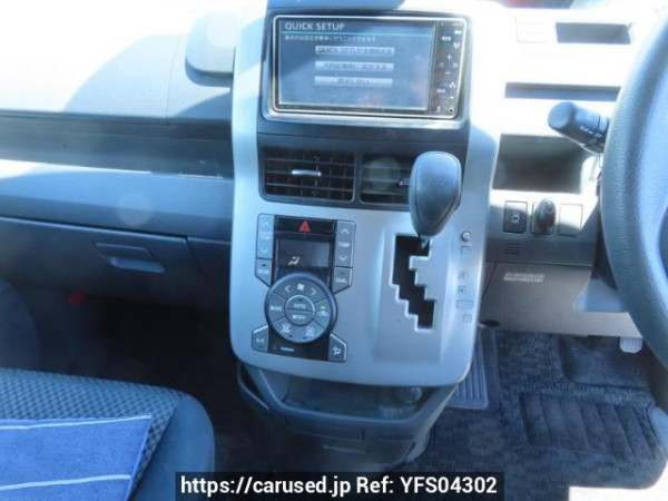 Used 2009 AT toyota noah ZRR70W Image[24]