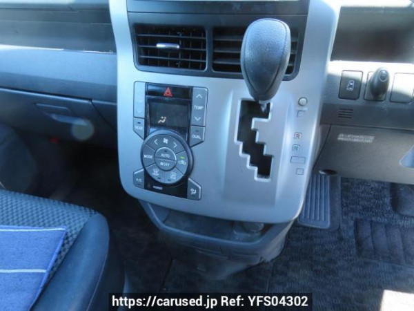 Used 2009 AT toyota noah ZRR70W Image[28]