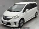 Honda Freed hybrid GP3