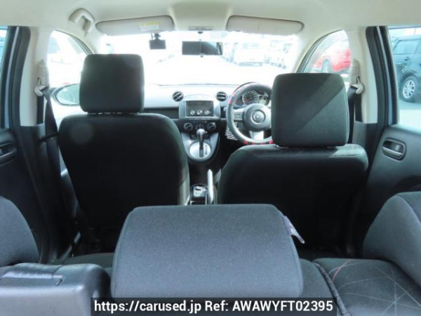 Used 2013 AT mazda demio DE3FS Image[9]