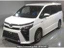 Toyota Voxy ZWR80W