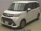 Toyota TANK M900A