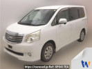 Toyota Noah ZRR70G