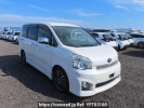 Toyota Voxy ZRR70W