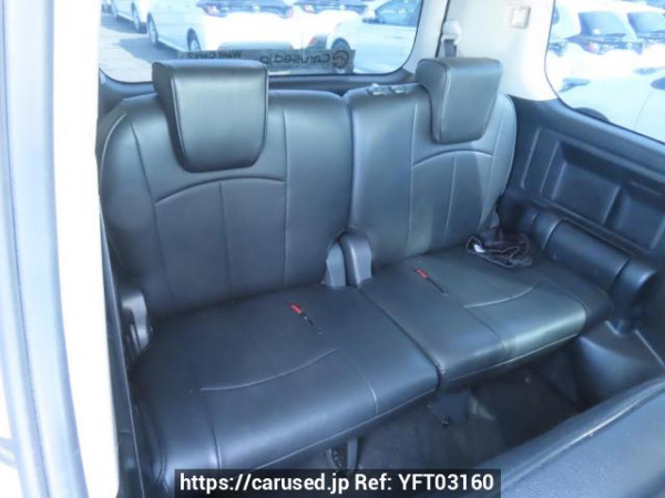 Used 2013 AT toyota voxy ZRR70W Image[22]