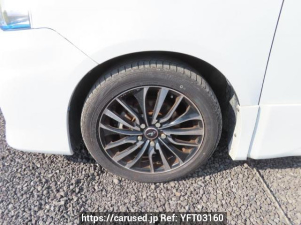 Used 2013 AT toyota voxy ZRR70W Image[37]