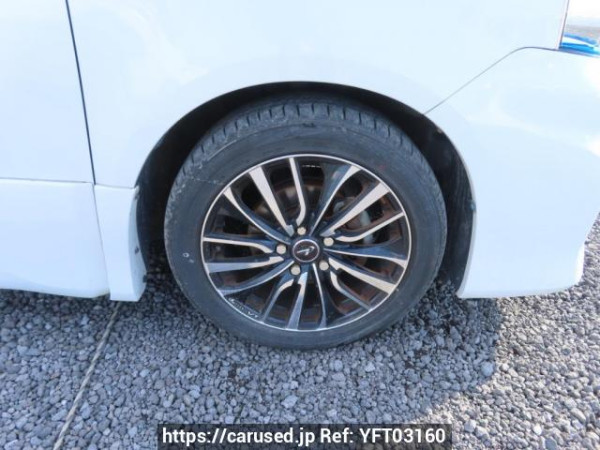Used 2013 AT toyota voxy ZRR70W Image[38]