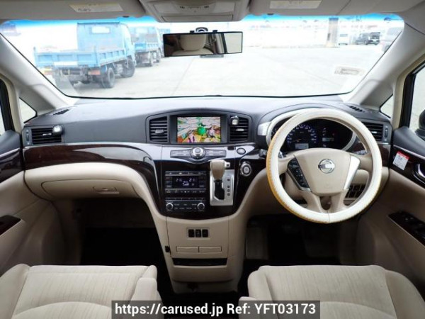 Used 2011 AT nissan elgrand TE52 Image[18]