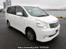 Toyota Noah ZRR70G
