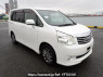 Used 2010 AT toyota noah ZRR70G Image[0]