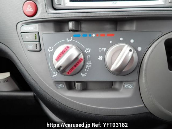 Used 2005 AT toyota sienta NCP81G Image[25]