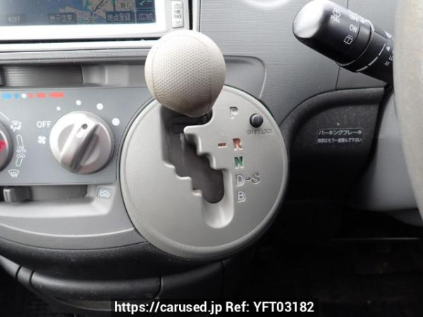 Used 2005 AT toyota sienta NCP81G Image[26]