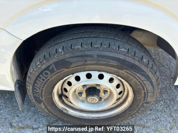 Used 2004 AT toyota regiusace-van TRH112V Image[12]