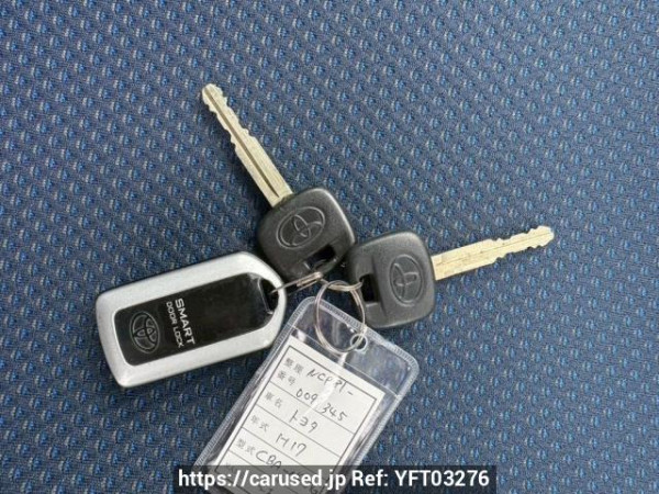 Used 2005 AT toyota sienta NCP81G Image[30]
