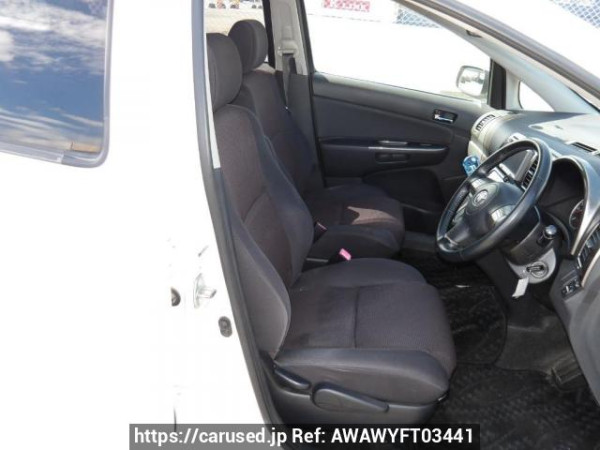 Used 2004 AT toyota wish ZNE10G Image[13]