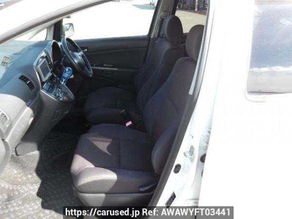 Used 2004 AT toyota wish ZNE10G Image[14]