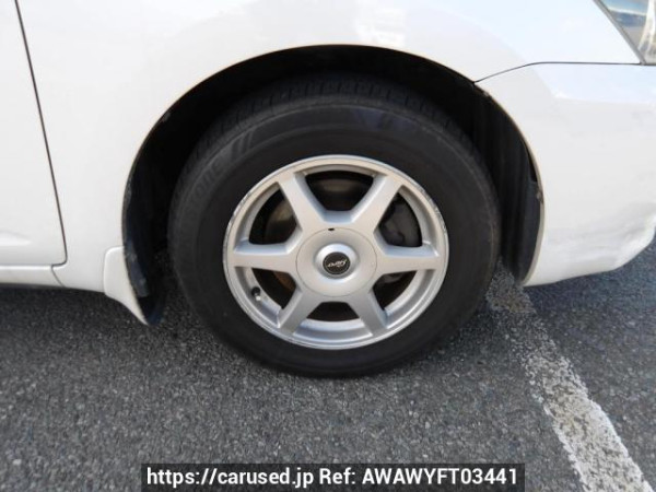Used 2004 AT toyota wish ZNE10G Image[32]