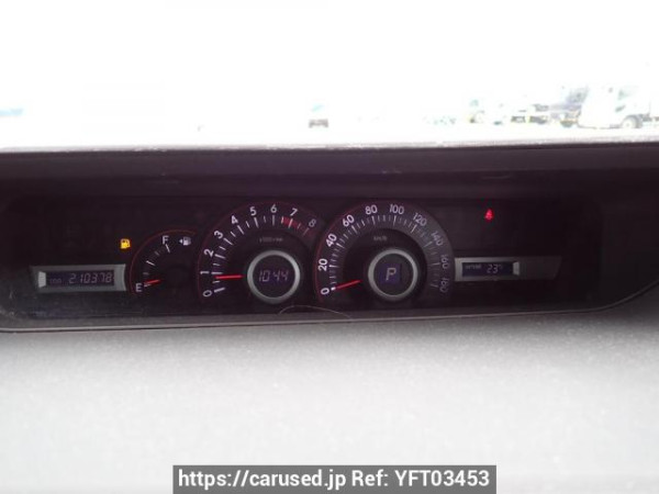 Used 2007 AT toyota noah ZRR70W Image[25]