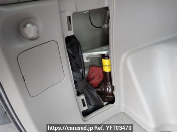 Used 2003 AT toyota hilux-surf RZN210W Image[36]