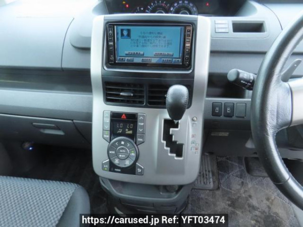 Used 2008 AT toyota noah ZRR70W Image[25]