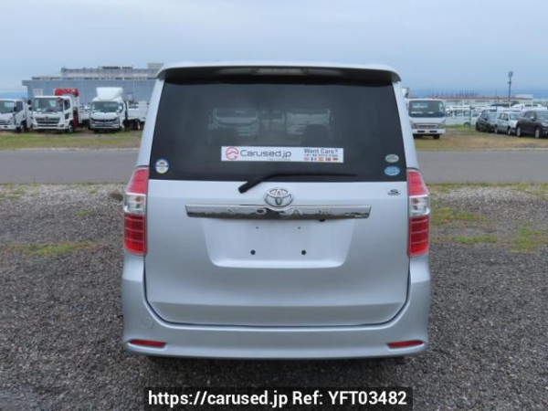 Used 2009 AT toyota noah ZRR70W Image[5]