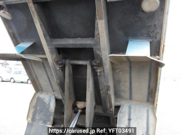 Used 1988 MT mitsubishi canter FE305BD Image[18]