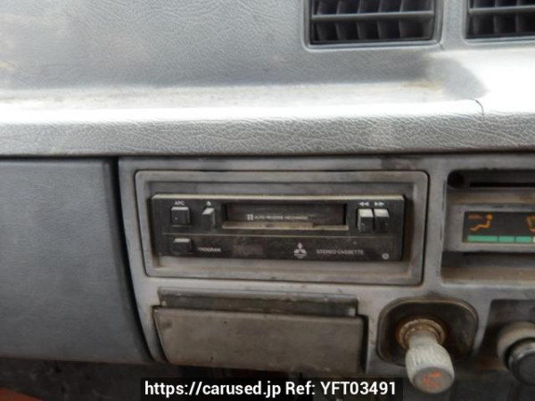 Used 1988 MT mitsubishi canter FE305BD Image[42]