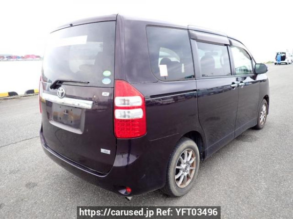 Used 2013 AT toyota noah ZRR70G Image[6]