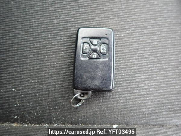 Used 2013 AT toyota noah ZRR70G Image[28]