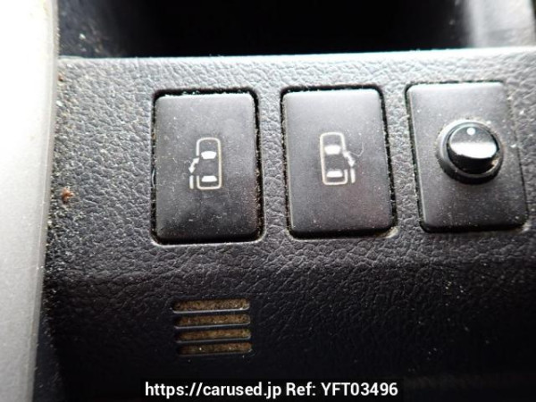 Used 2013 AT toyota noah ZRR70G Image[29]