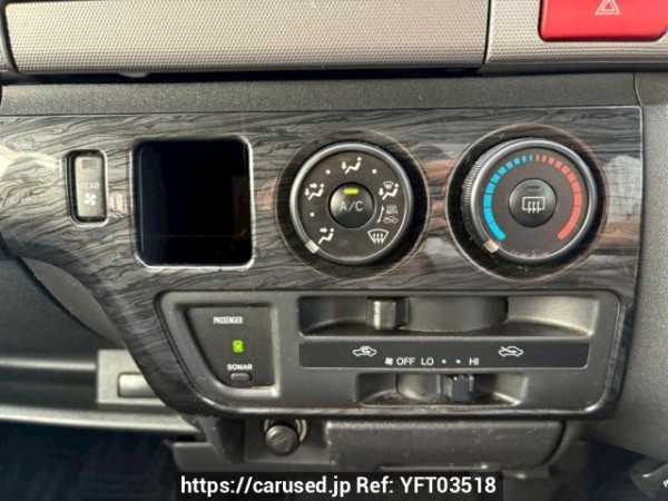 Used 2007 AT toyota regiusace-van KDH200V Image[21]