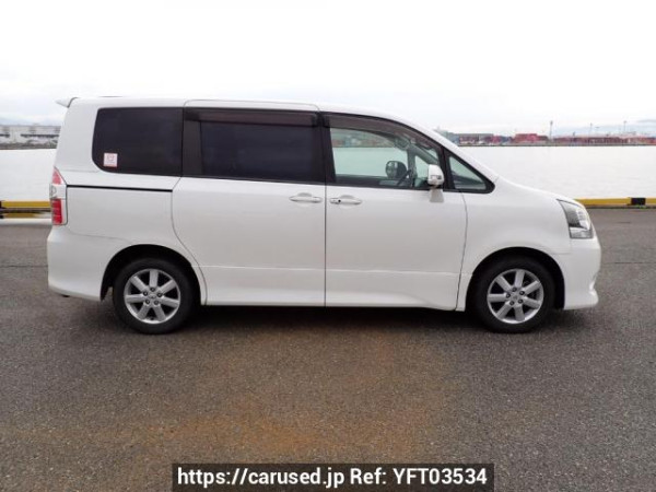 Used 2009 AT toyota noah ZRR70W Image[7]