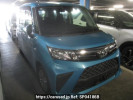 Toyota Roomy M900A