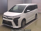 Toyota Voxy ZWR80W