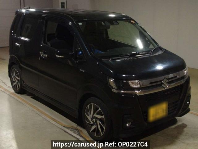 Buy Used 2022 Suzuki WAGON R Custom Z MH95S (OP0227C4) - Carused.jp