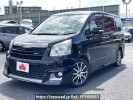 Toyota Noah DBA-ZRR70W