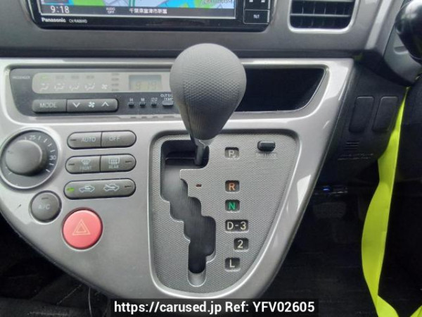 Used 2003 AT toyota wish ZNE10G Image[22]