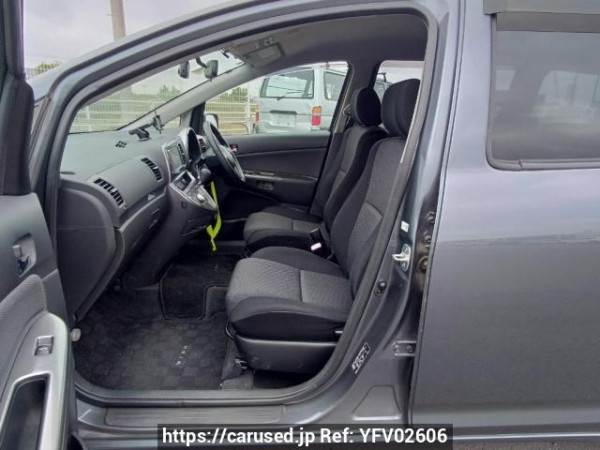 Used 2005 AT toyota wish ZNE10G Image[13]