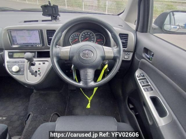 Used 2005 AT toyota wish ZNE10G Image[19]
