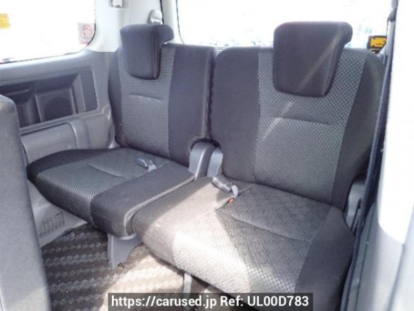 Used 2008 AT toyota noah ZRR70W Image[16]