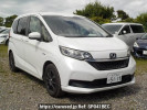 Honda Freed hybrid GB7